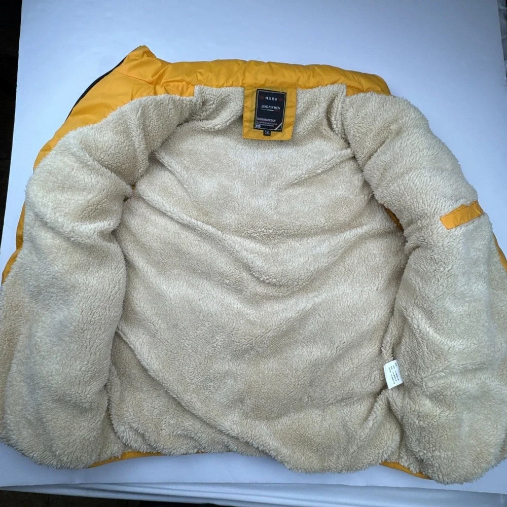 Jing Pin Men Puffer‎ Vest L/XL Yellow Quilted Sherpa Lined Full Zip Outdoor Coat